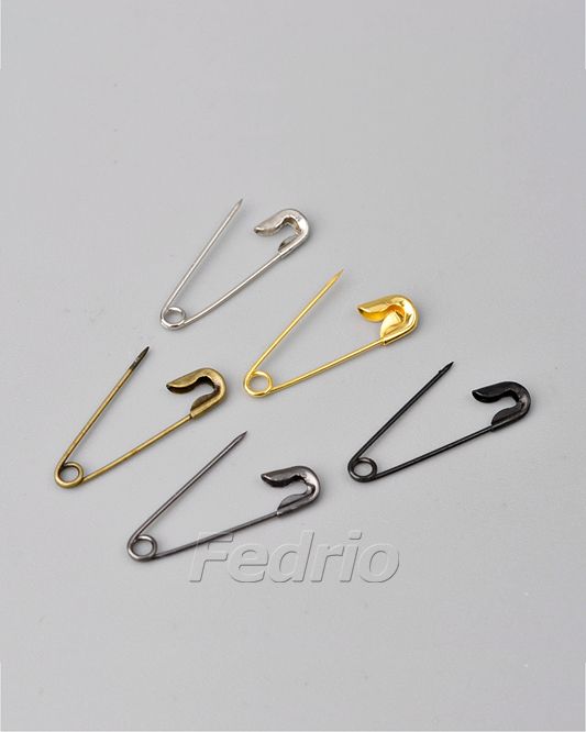 Hang tag string with safety pin bulb shape ClothingLabels.cn