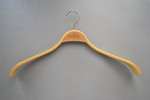 clothes-hangers