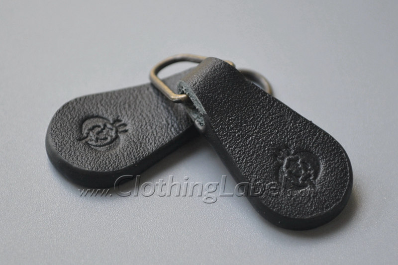 100 Leather Zipper Pull Embossed Logo Leather Zipper Pull -   Motif  portefeuille en cuir, Tutoriel de sac en cuir, Diy en cuir