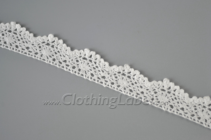 crochet lace trim 01