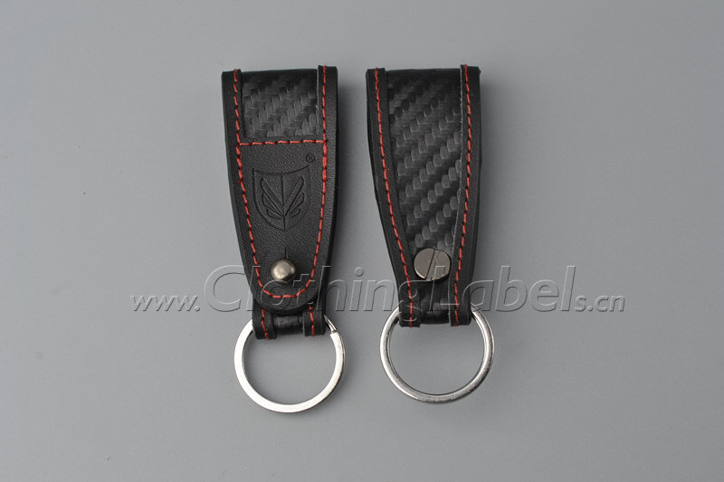 8 zipper puller DSC26592