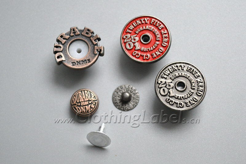 8 clothing metal buttons