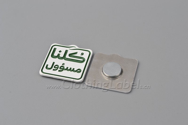 metal tags with magnetic buckle