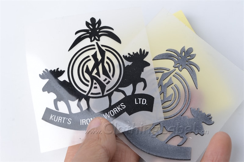 Custom 3D Logo Rubber Silicone Heat Transfer on Vinyl for Clothing Label -  China Clothing Heat Transfer, Iron on Labels